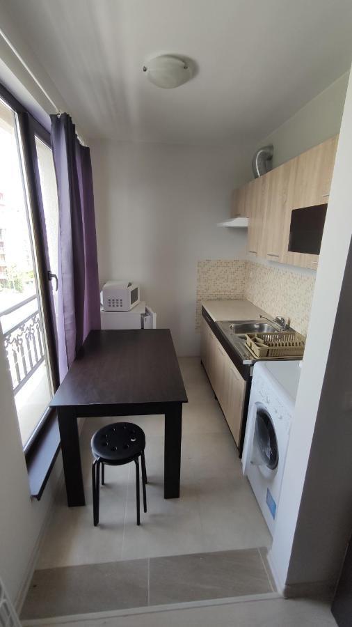 U-Dacha 45 Apartment Слънчев бряг Екстериор снимка